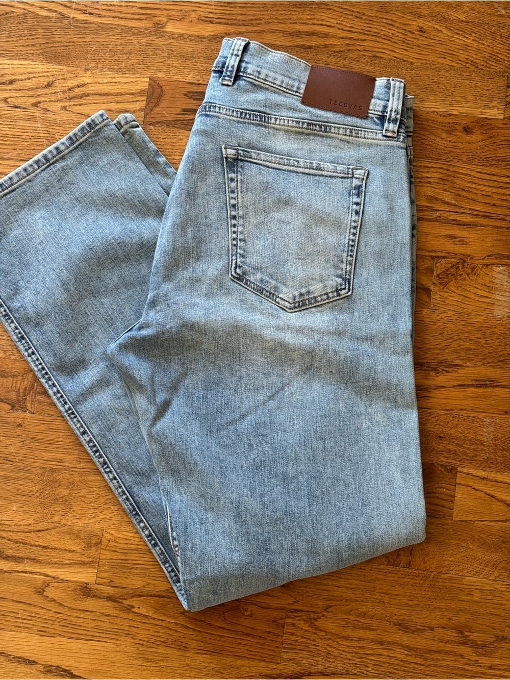 Tecovas Men’s Light Wash Straight Jeans